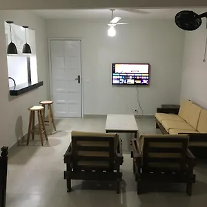 Apartamento Apto A 2 Quadras Da 